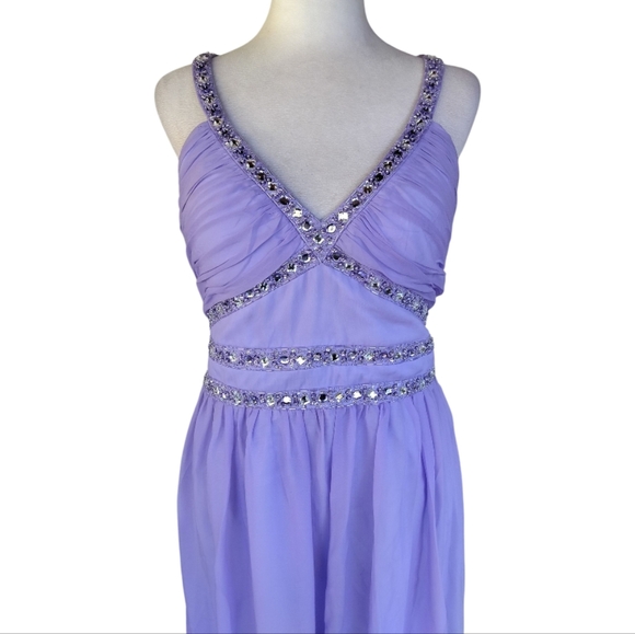 Cache Beautiful Purple Floor Length Rhinestoned Prom / Pageant Dress Size 12 - Picture 4 of 9